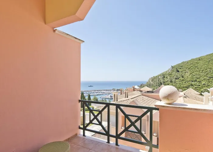 Bmyguest - Sesimbra Sea View