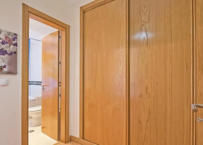 Willa Bmyguest - Sesimbra Sea View *