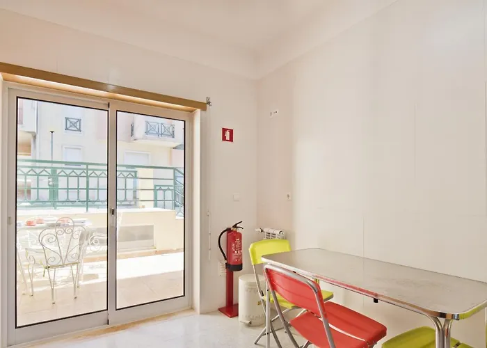 Bmyguest - Sesimbra Sea View *