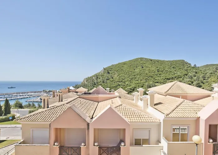 Bmyguest - Sesimbra Sea View Castelo (Sesimbra)