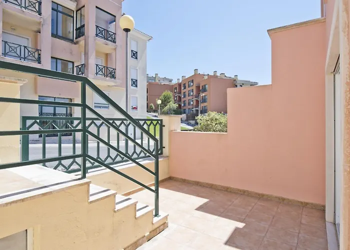 Villa Bmyguest - Sesimbra Sea View *